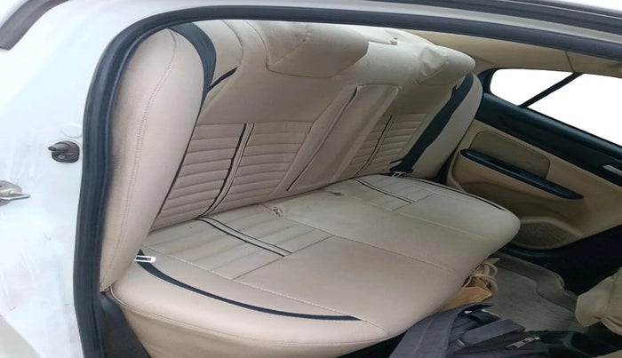 2018 Honda Amaze 1.5L I-DTEC VX, Diesel, Manual, 1,71,558 km, interior