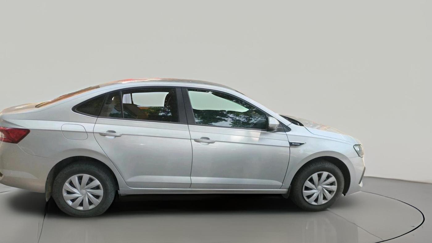 2022 Skoda SLAVIA ACTIVE 1.0L TSI MT, Petrol, Manual, 83,709 km, exterior