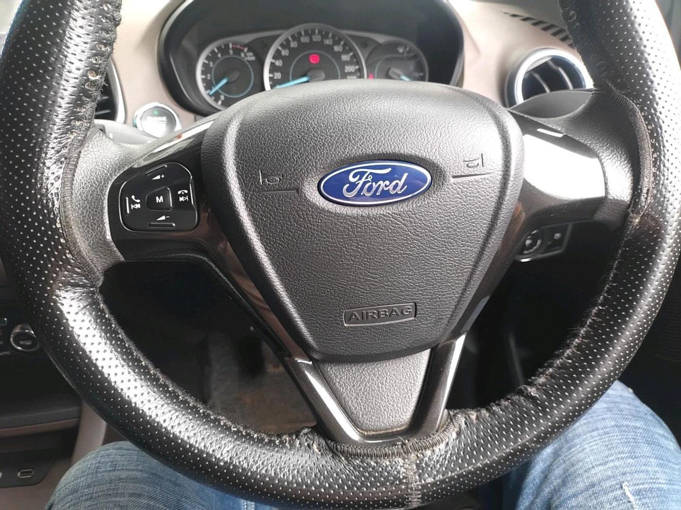 2019 Ford FREESTYLE TITANIUM 1.5 DIESEL, Diesel, Manual, 99,328 km, interior
