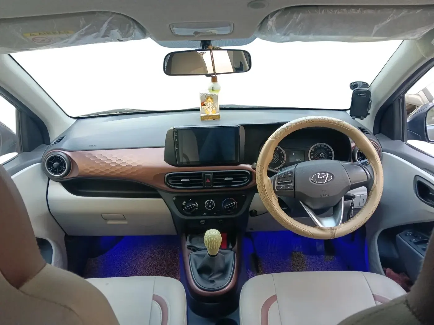 2022 Hyundai AURA S 1.2 CNG, CNG, Manual, 73,277 km, interior