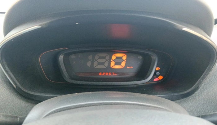 2016 Renault Kwid RXT 0.8, Petrol, Manual, 62,957 km, interior