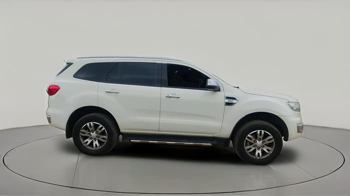 2017 Ford Endeavour TITANIUM 3.2 4X4 AT, Diesel, Automatic, 1,52,542 km, exterior