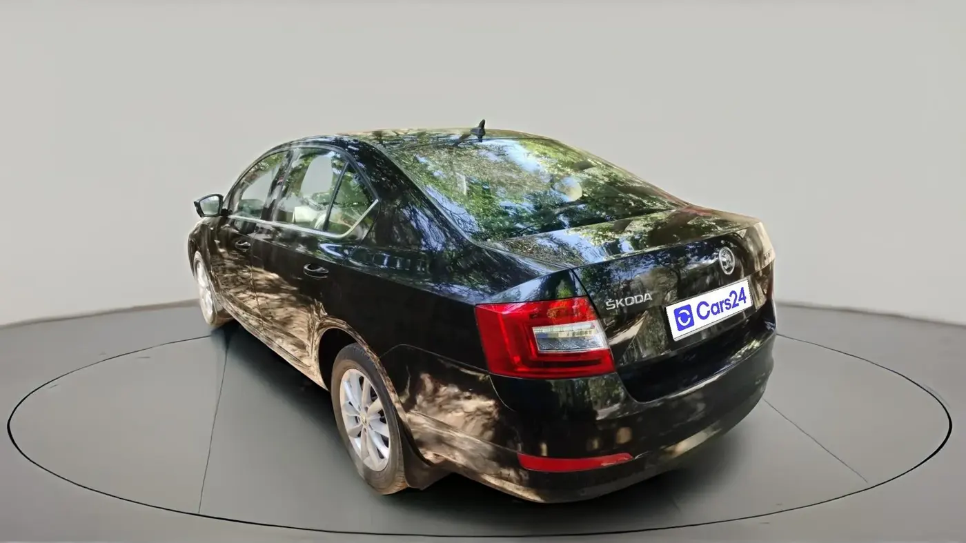 2017 Skoda Octavia 2.0 TDI CR STYLE PLUS AT, Diesel, Automatic, 72,030 km, exterior