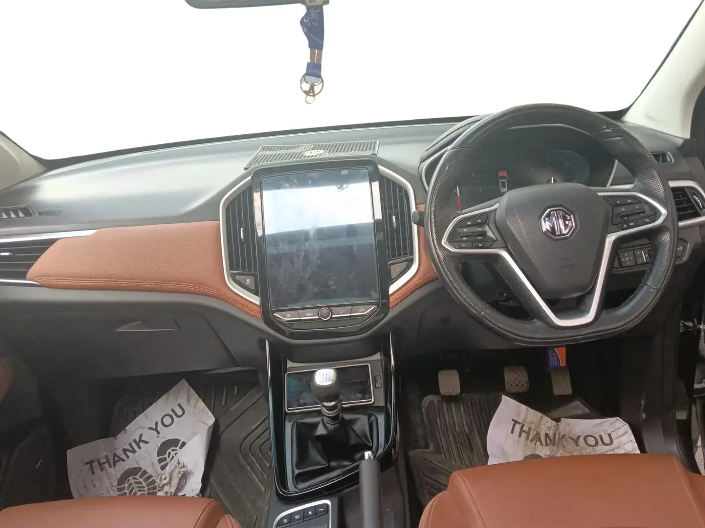 2021 MG HECTOR PLUS SHARP 1.5 PETROL TURBO HYBRID MT 6-STR, Petrol, Manual, 21,920 km, interior
