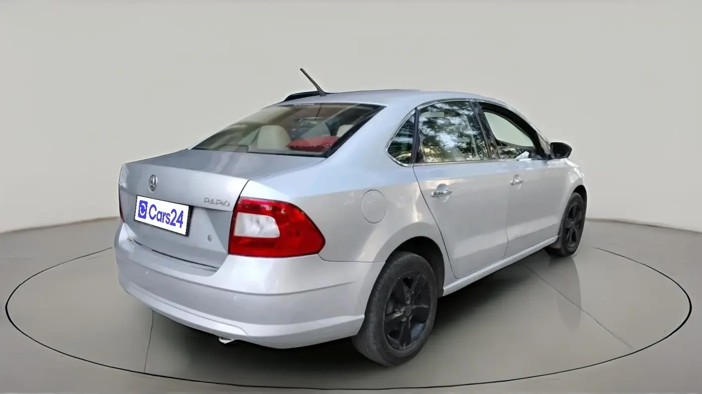 2016 Skoda Rapid 1.5 TDI CR STYLE PLUS AT, Diesel, Automatic, 1,08,379 km, exterior
