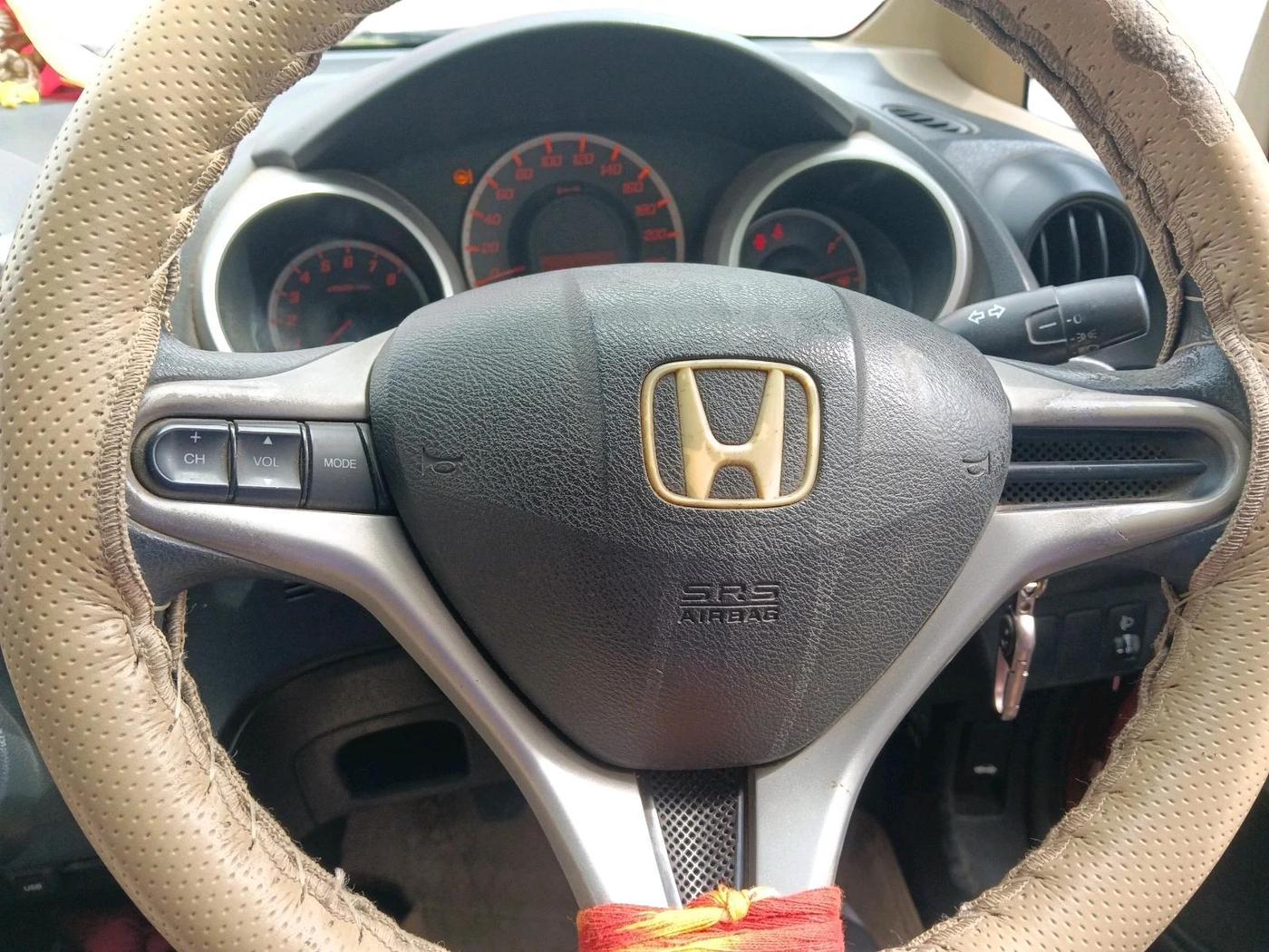 2011 Honda Jazz 1.2L I-VTEC SELECT, Petrol, Manual, 85,705 km, interior