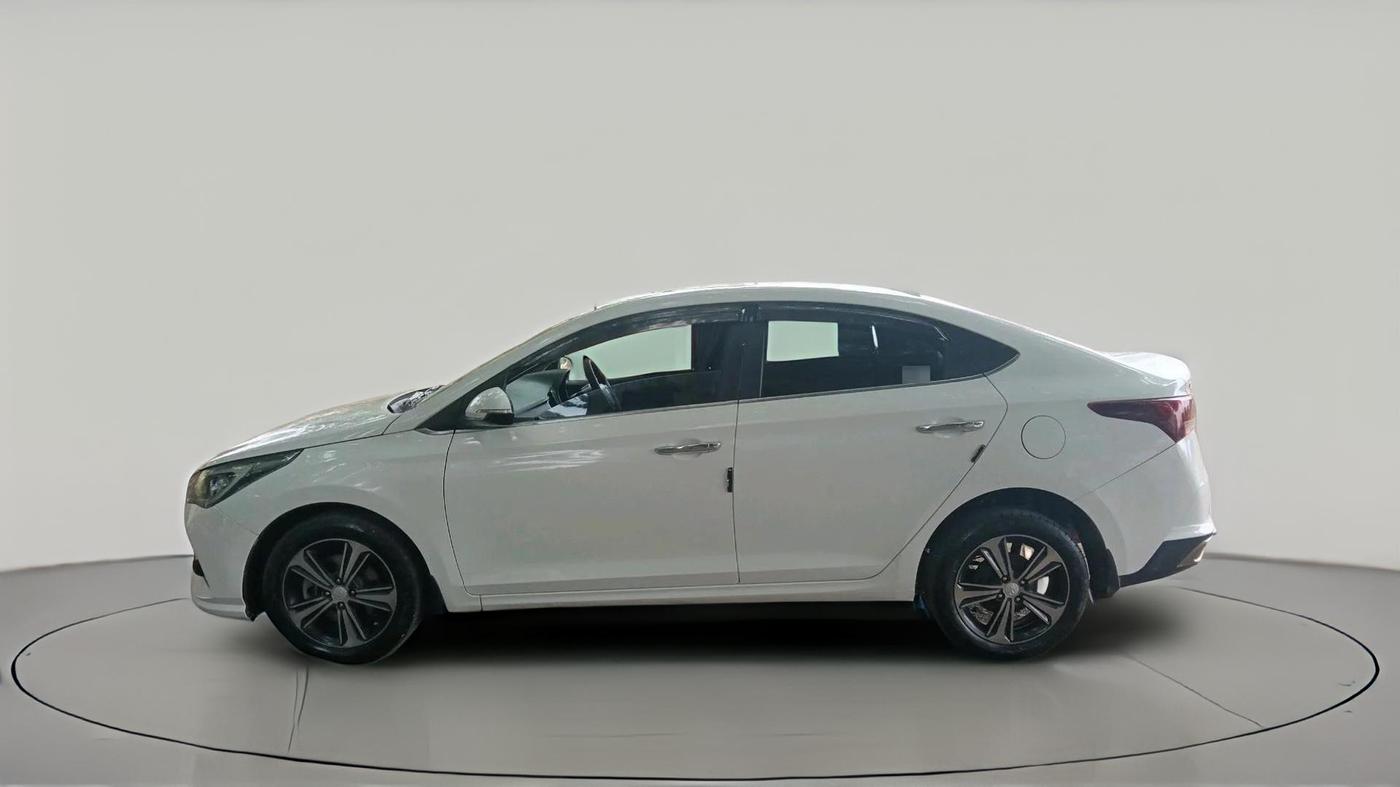 2021 Hyundai Verna SX 1.5 CRDI, Diesel, Manual, 89,011 km, exterior