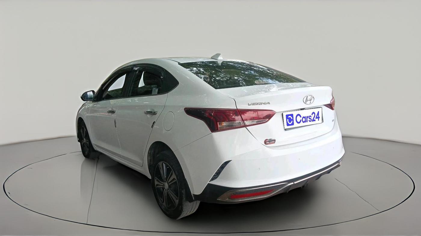 2021 Hyundai Verna SX 1.5 CRDI, Diesel, Manual, 89,011 km, exterior