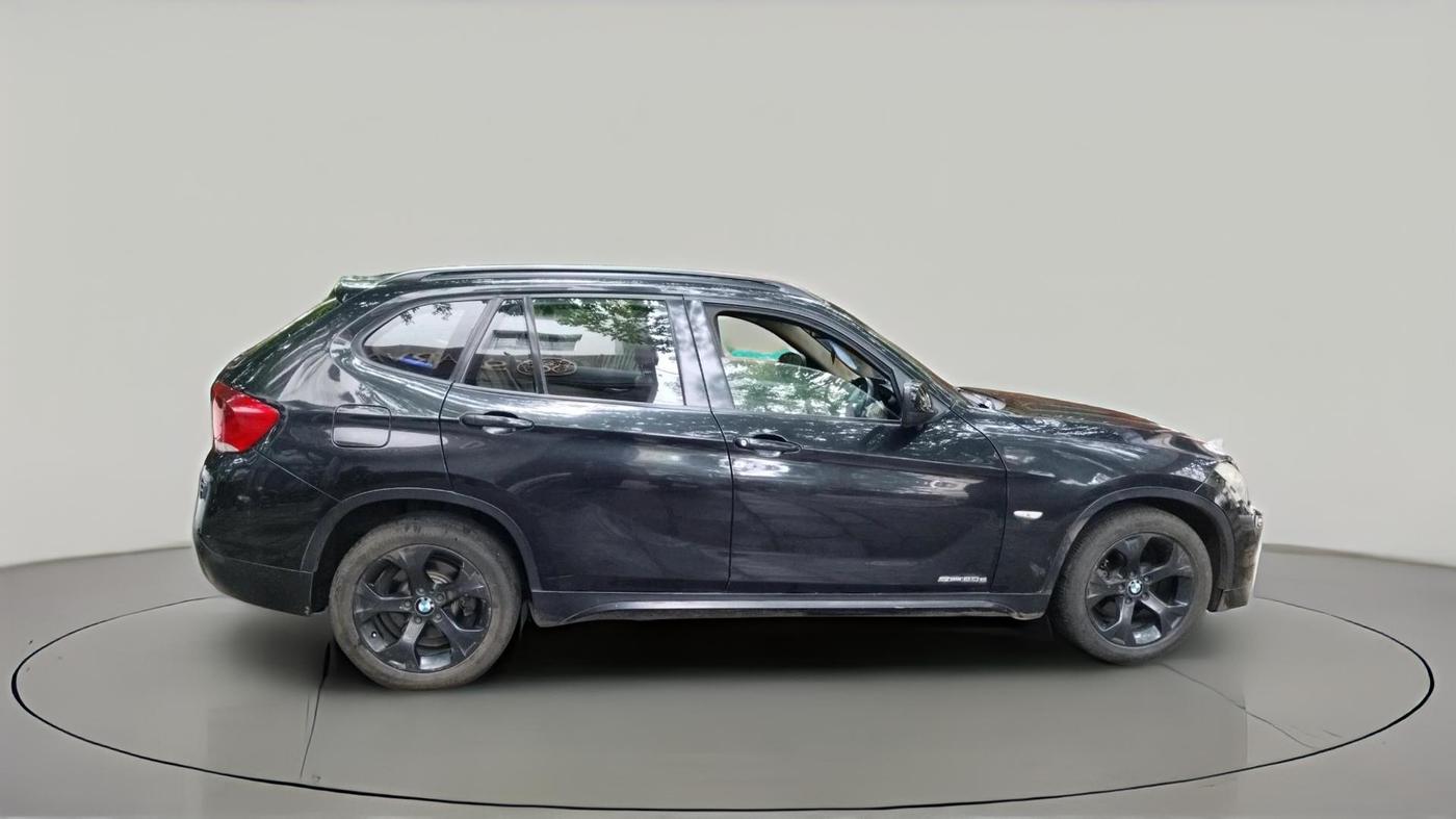 2011 BMW X1 sDrive20d, Diesel, Automatic, 1,66,619 km, exterior