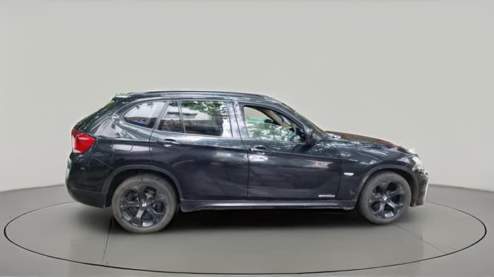 2011 BMW X1 sDrive20d, Diesel, Automatic, 1,66,619 km, exterior