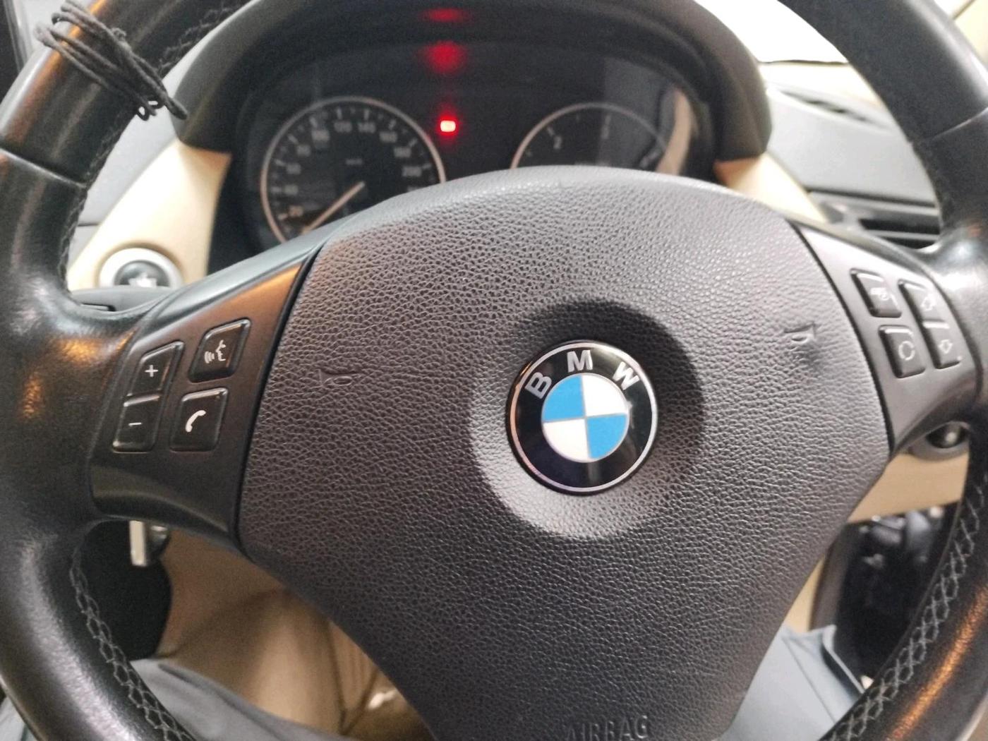 2011 BMW X1 sDrive20d, Diesel, Automatic, 1,66,619 km, interior
