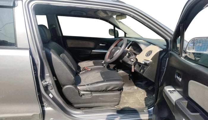 2018 Maruti Wagon R 1.0 LXI CNG, CNG, Manual, 68,752 km, interior