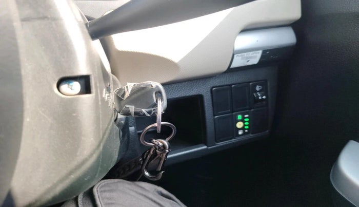 2018 Maruti Wagon R 1.0 LXI CNG, CNG, Manual, 68,752 km, interior