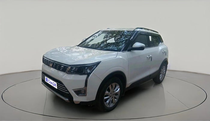 2020 Mahindra XUV300 W8 1.5 DIESEL, Diesel, Manual, 1,07,679 km, exterior