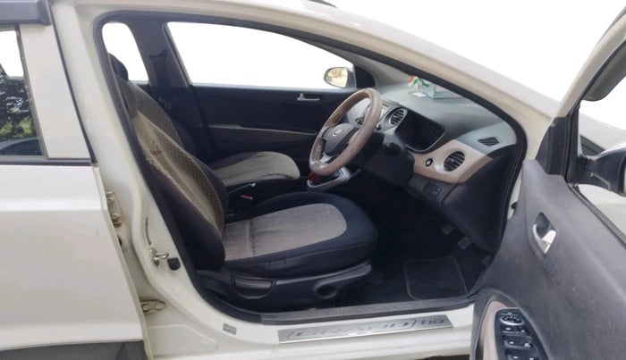 2013 Hyundai Grand i10 ASTA 1.1 CRDI, Diesel, Manual, 99,466 km, interior