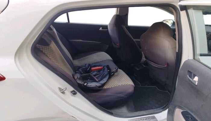 2013 Hyundai Grand i10 ASTA 1.1 CRDI, Diesel, Manual, 99,466 km, interior