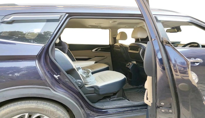 2022 KIA CARENS LUXURY PLUS 1.4 PETROL DCT 6 STR, Petrol, Automatic, 14,300 km, interior