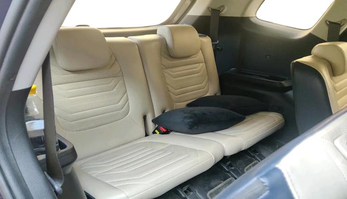 2022 KIA CARENS LUXURY PLUS 1.4 PETROL DCT 6 STR, Petrol, Automatic, 14,300 km, interior