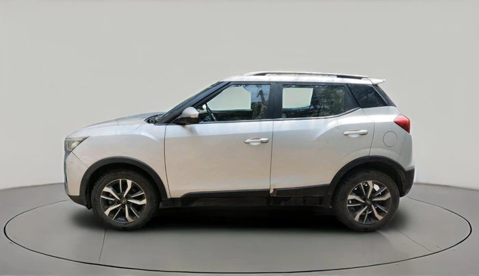 2019 Mahindra XUV300 W8 (O) 1.5 DIESEL, Diesel, Manual, 1,24,380 km, exterior