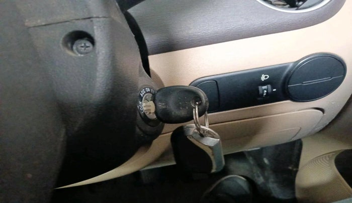 2010 Hyundai i10 MAGNA 1.2, Petrol, Manual, 48,642 km, interior