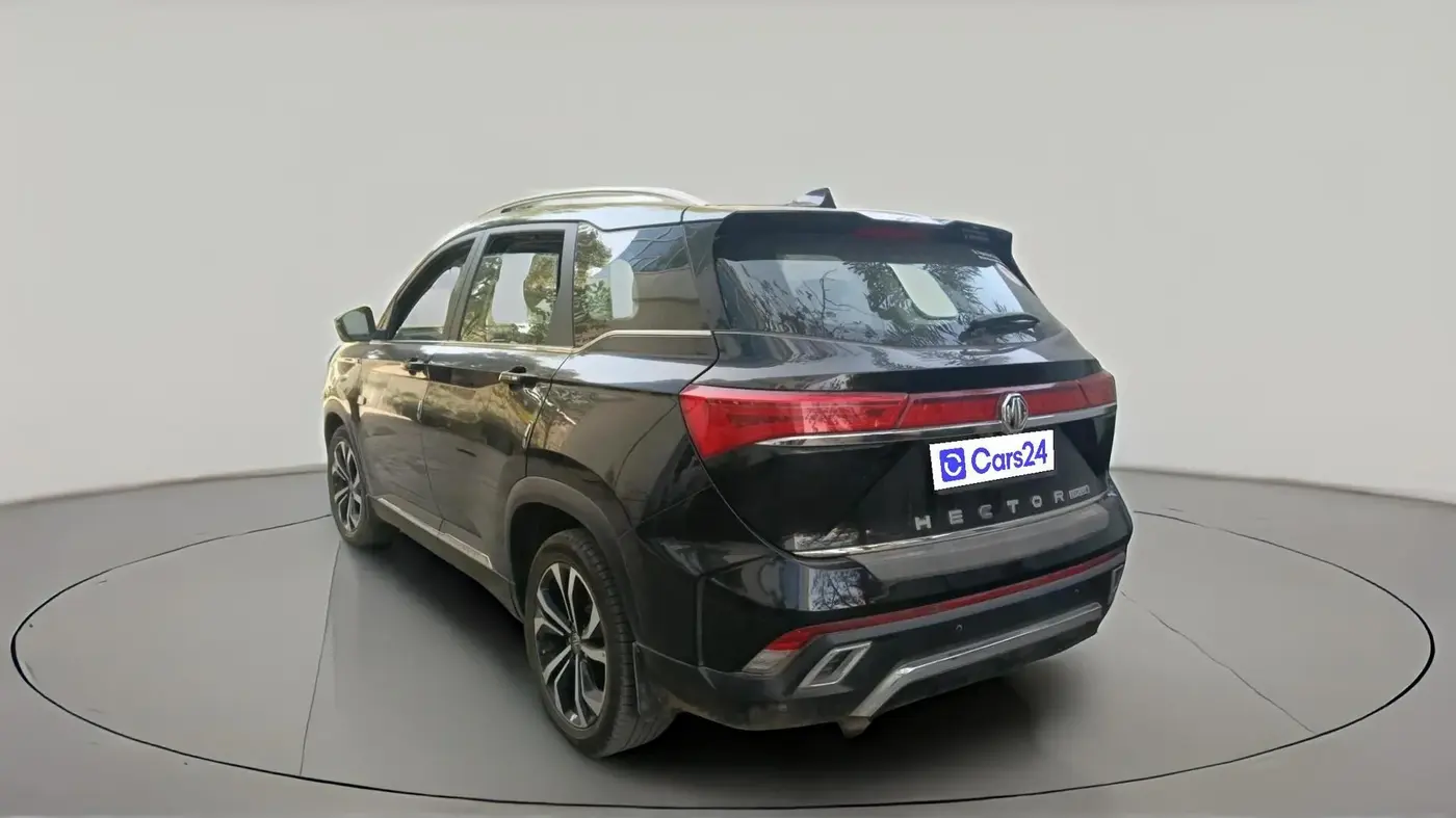 2023 MG HECTOR PLUS SHARP PRO 2.0 TURBO DIESEL 7 STR, Diesel, Manual, 44,705 km, exterior