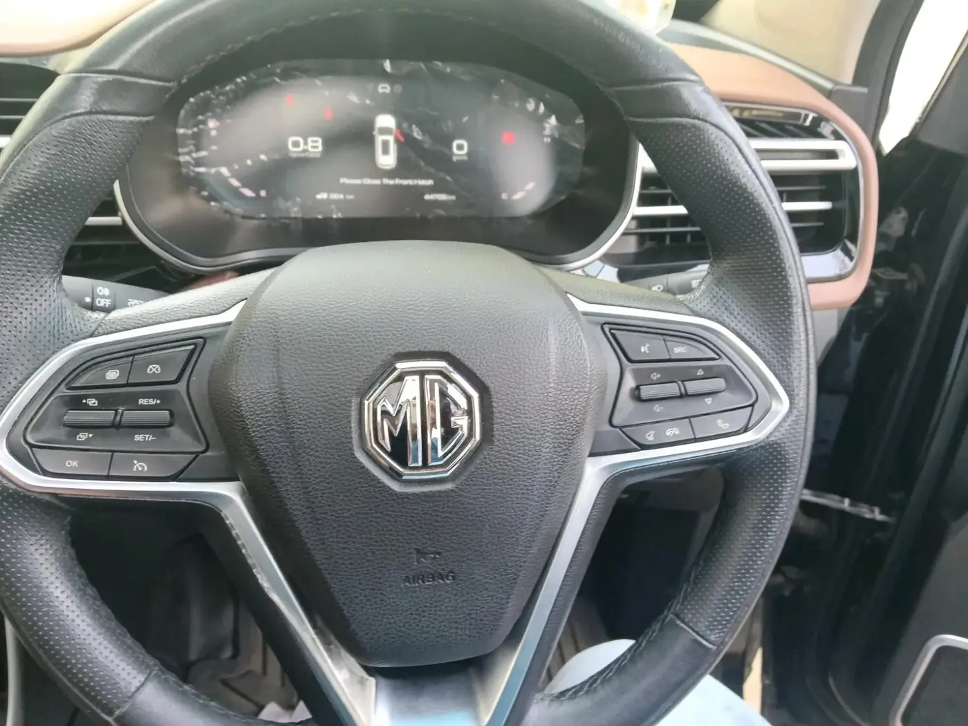 2023 MG HECTOR PLUS SHARP PRO 2.0 TURBO DIESEL 7 STR, Diesel, Manual, 44,705 km, interior