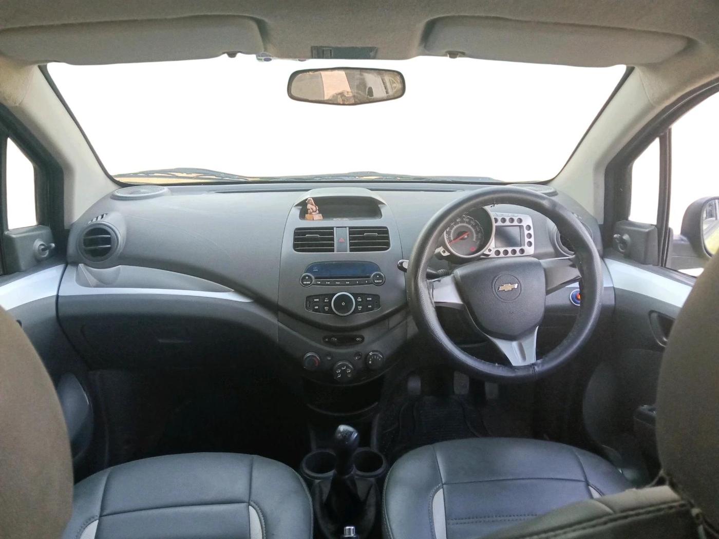 2015 Chevrolet Beat LT DIESEL, Diesel, Manual, 1,30,759 km, interior