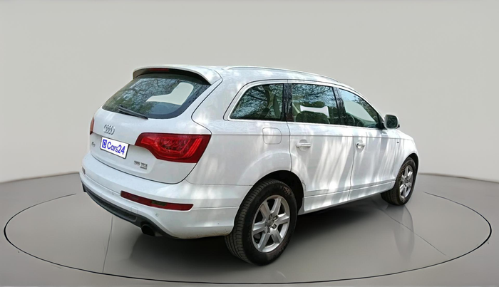 2014 Audi Q7 3.0 TDI QUATTRO, Diesel, Automatic, 2,67,795 km, exterior