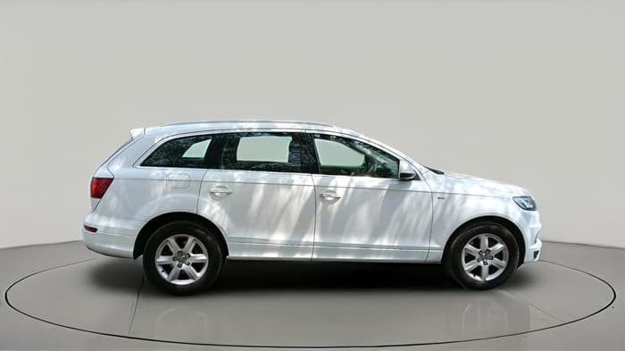 2014 Audi Q7 3.0 TDI QUATTRO, Diesel, Automatic, 2,67,795 km, exterior