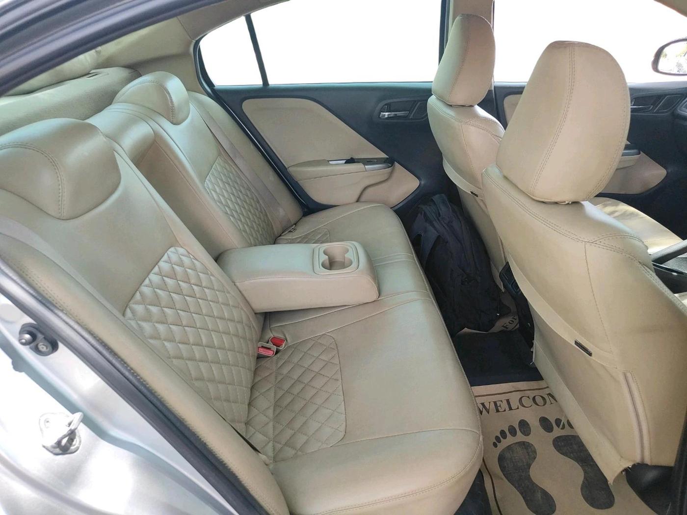 2016 Honda City 1.5L I-DTEC V, Diesel, Manual, 1,46,613 km, interior