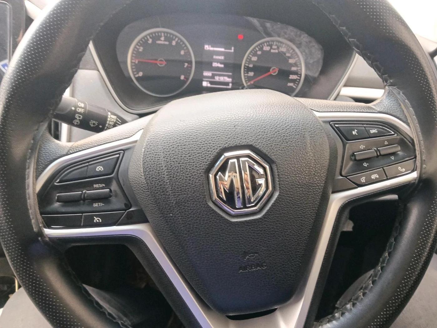 2021 MG HECTOR SHINE 1.5 PETROL TURBO MT, Petrol, Manual, 1,21,975 km, interior