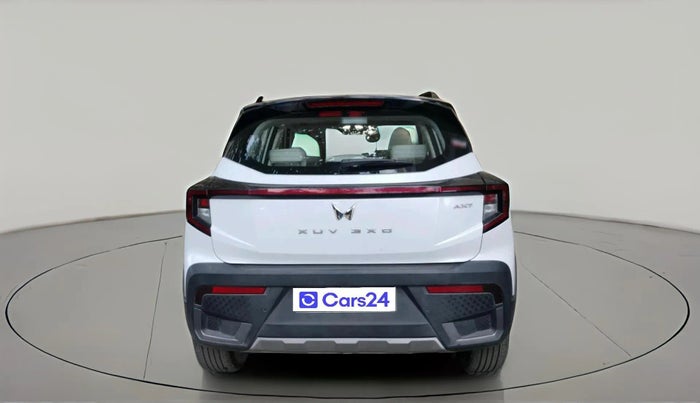 2024 Mahindra XUV 3XO AX7 1.2 TGDi, Petrol, Manual, 13,329 km, exterior