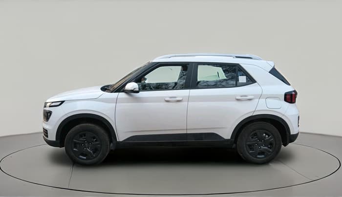2024 Hyundai VENUE SX 1.2 PETROL, Petrol, Manual, 8,051 km, exterior
