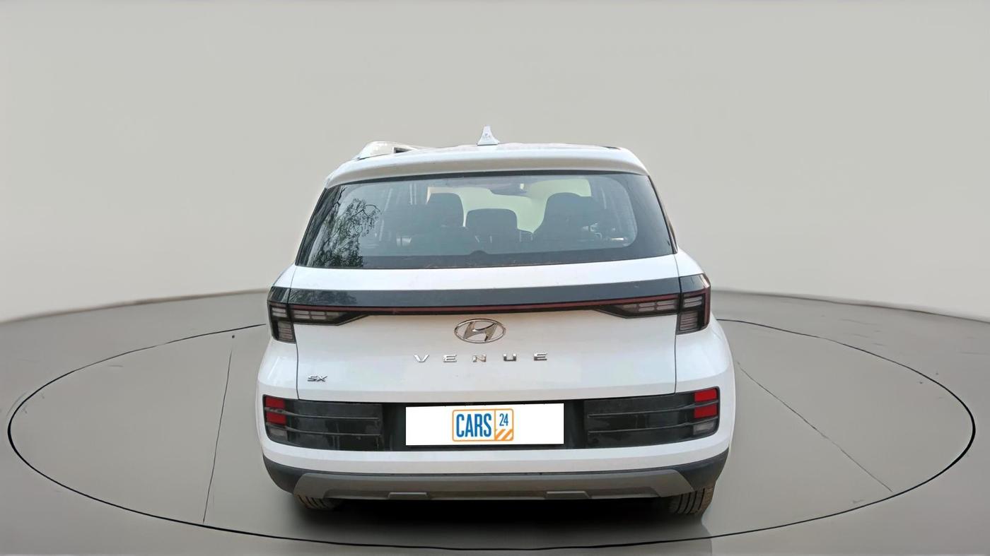 2024 Hyundai VENUE SX 1.2 PETROL, Petrol, Manual, 8,051 km, exterior