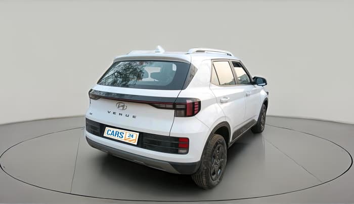 2024 Hyundai VENUE SX 1.2 PETROL, Petrol, Manual, 8,051 km, exterior