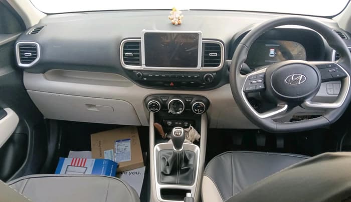 2024 Hyundai VENUE SX 1.2 PETROL, Petrol, Manual, 8,051 km, interior