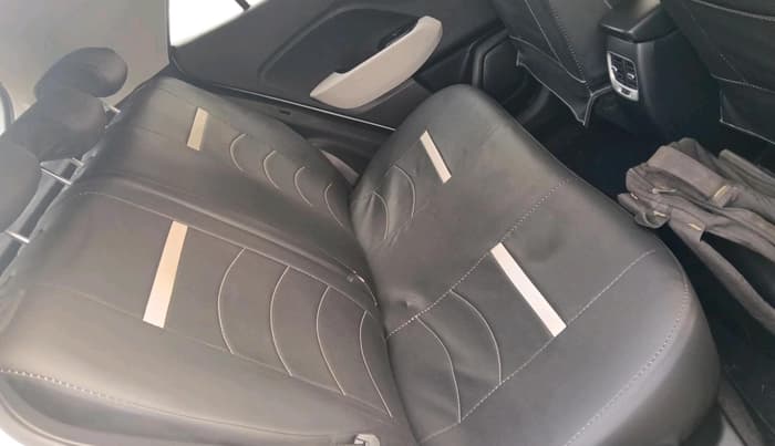 2024 Hyundai VENUE SX 1.2 PETROL, Petrol, Manual, 8,051 km, interior