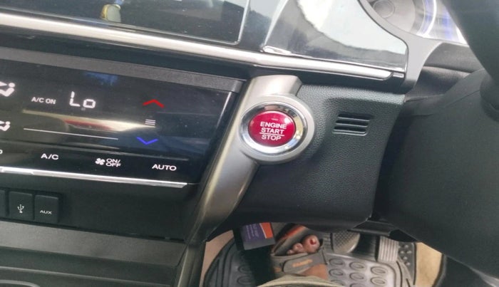 2016 Honda City 1.5L I-DTEC VX, Diesel, Manual, 77,800 km, interior