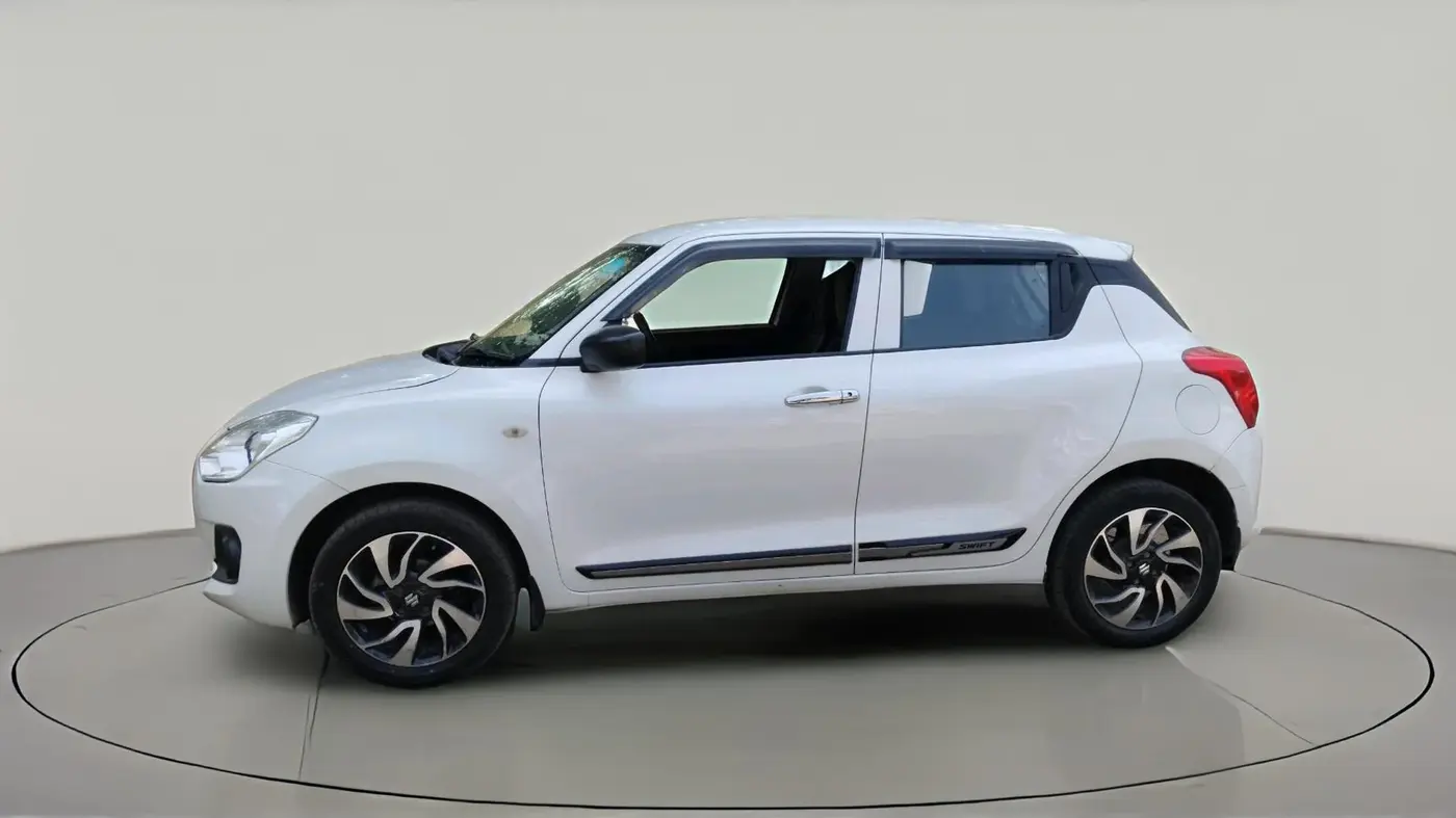 2020 Maruti Swift LXI, Petrol, Manual, 96,071 km, exterior