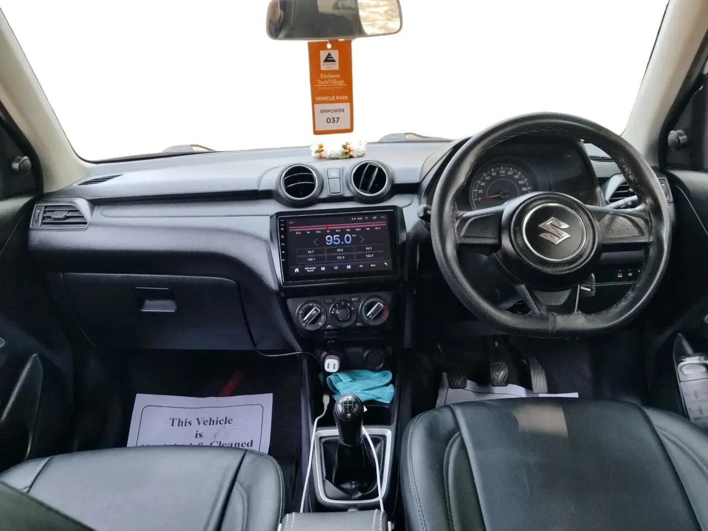 2020 Maruti Swift LXI, Petrol, Manual, 96,071 km, interior