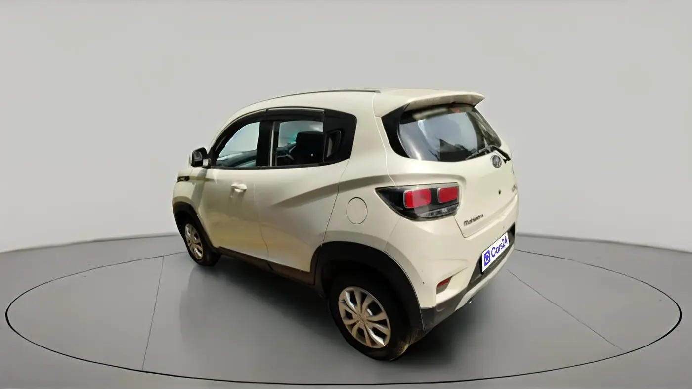 2018 Mahindra KUV 100 NXT K6+ P 6 STR, Petrol, Manual, 5,618 km, exterior
