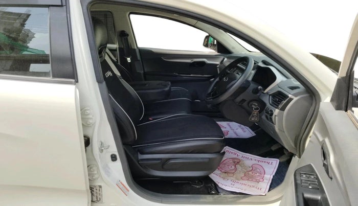 2018 Mahindra KUV 100 NXT K6+ P 6 STR, Petrol, Manual, 5,618 km, interior