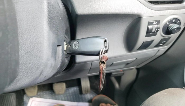 2018 Mahindra KUV 100 NXT K6+ P 6 STR, Petrol, Manual, 5,618 km, interior