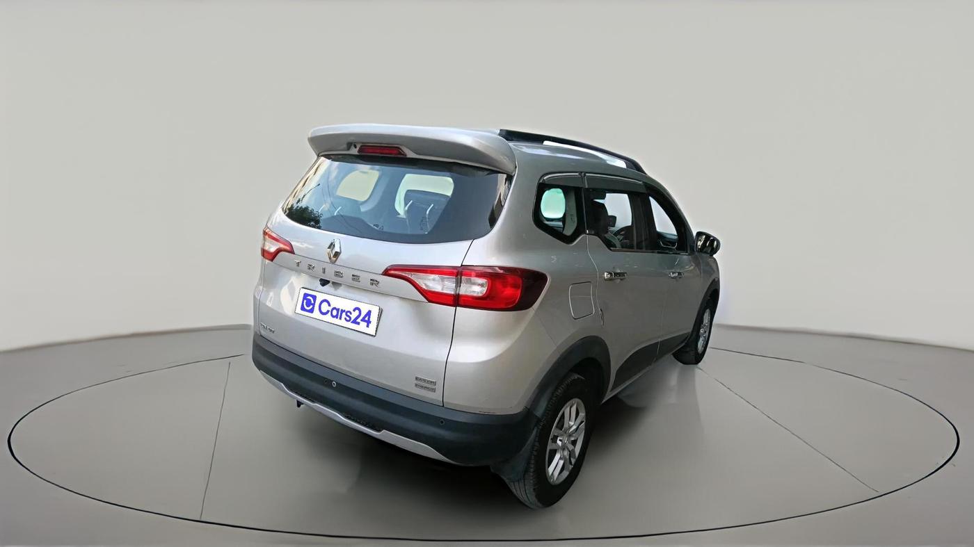 2020 Renault TRIBER RXT AMT, Petrol, Automatic, 88,645 km, exterior