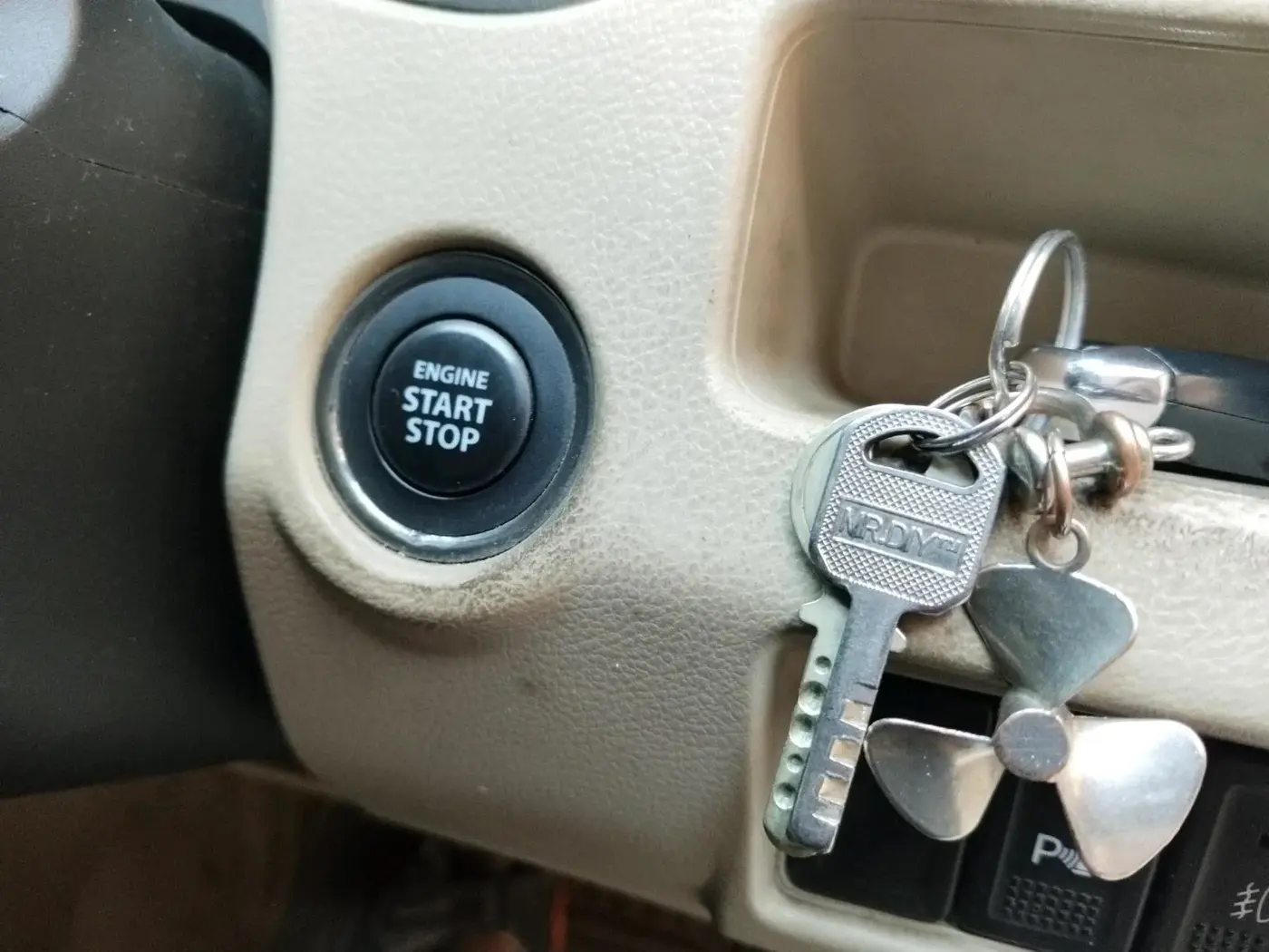 2015 Maruti Ciaz ZXI, Petrol, Manual, 1,04,337 km, interior