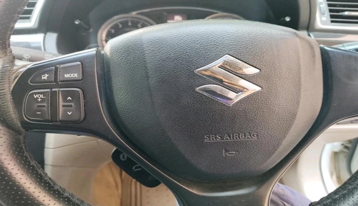2015 Maruti Ciaz ZXI, Petrol, Manual, 1,04,337 km, interior