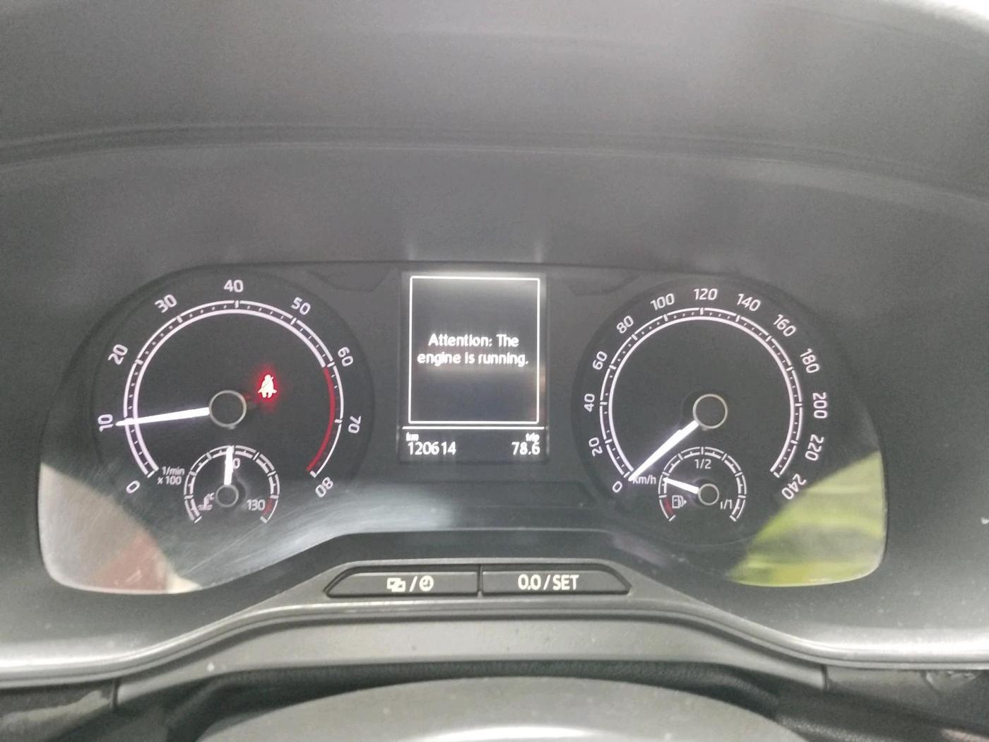 2021 Skoda KUSHAQ STYLE 1.0L TSI MT, Petrol, Manual, 1,20,614 km, interior