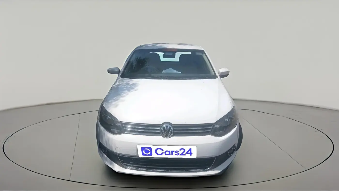2013 Volkswagen Vento HIGHLINE DIESEL 1.6, Diesel, Manual, 72,050 km, exterior