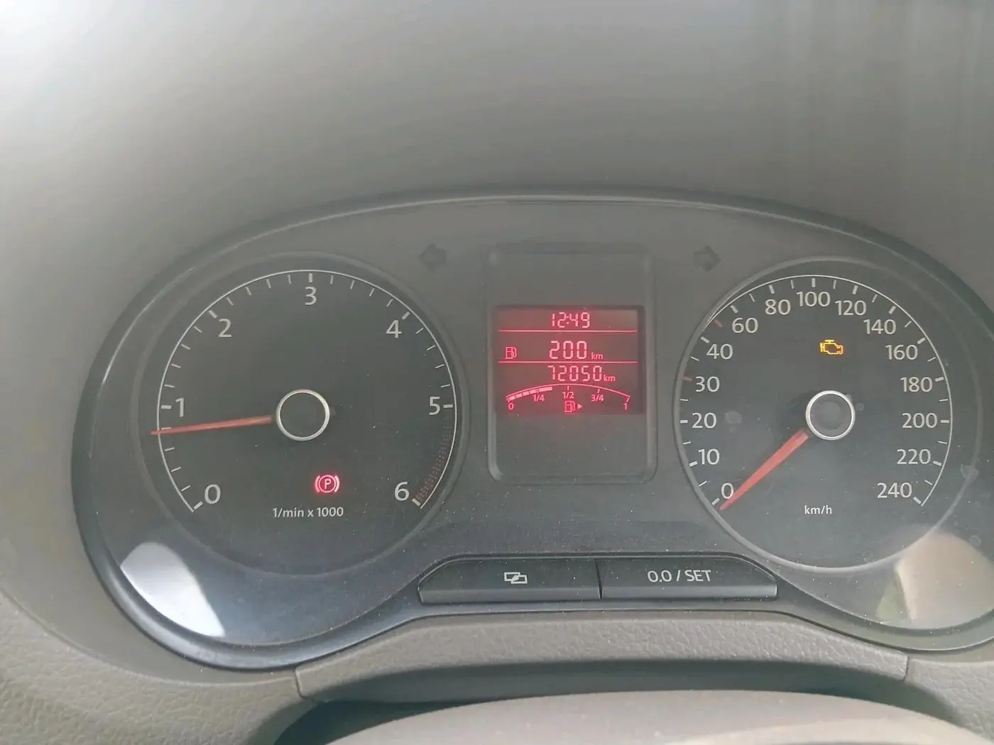 2013 Volkswagen Vento HIGHLINE DIESEL 1.6, Diesel, Manual, 72,050 km, interior