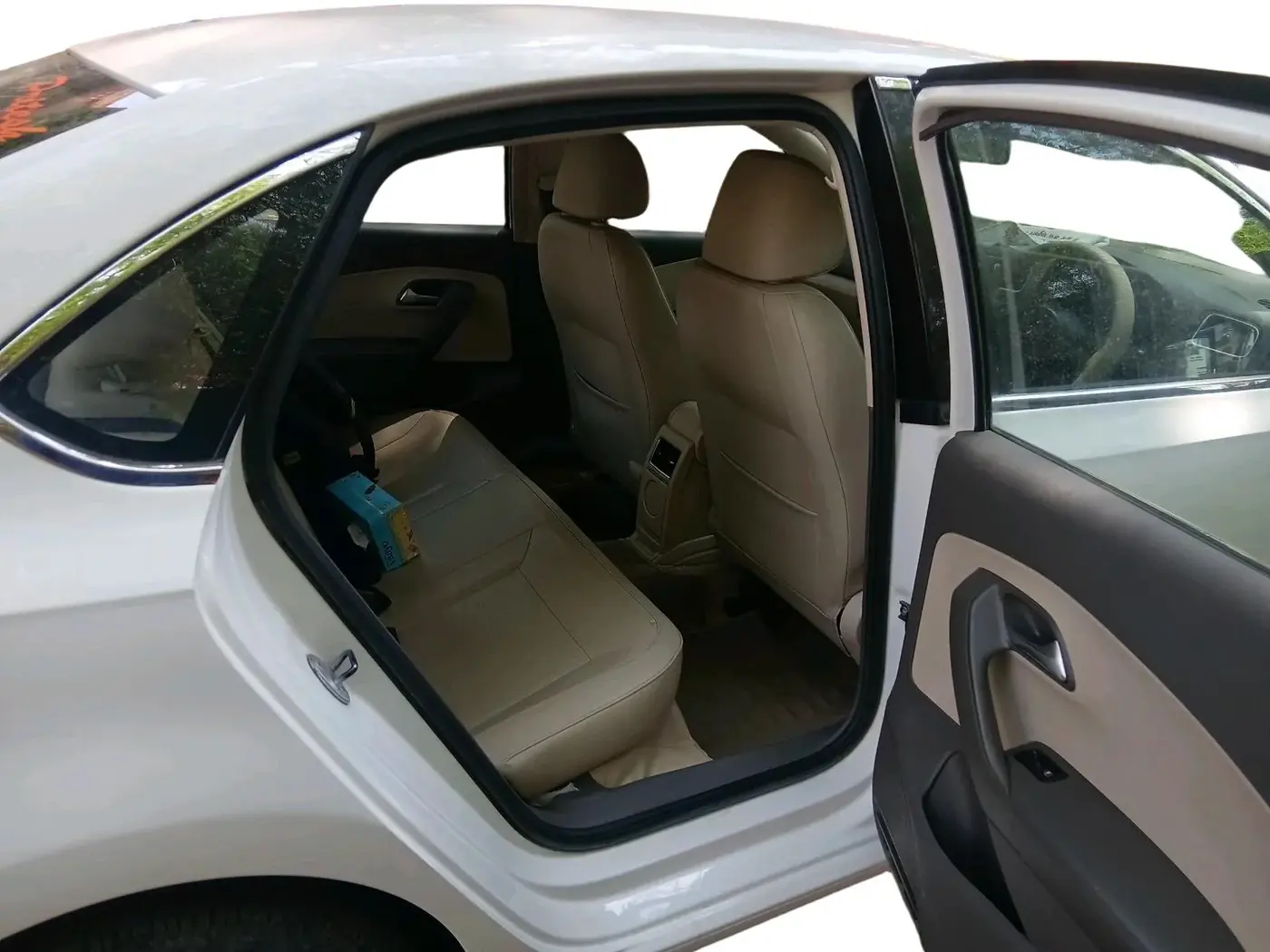 2013 Volkswagen Vento HIGHLINE DIESEL 1.6, Diesel, Manual, 72,050 km, interior